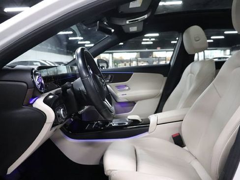 Used 2019 Mercedes-Benz A 220 w/ Premium Package image 10