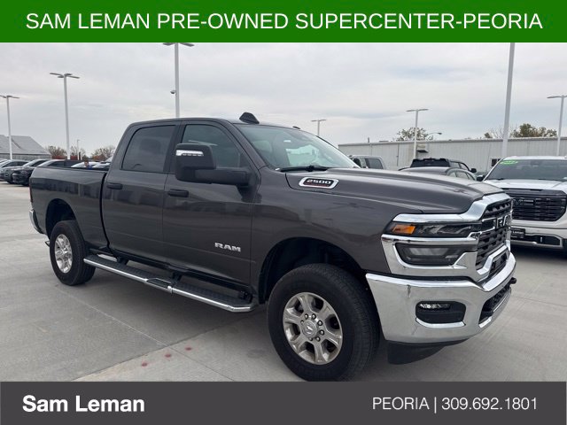 Used 2026 RAM 2500 Big Horn AWD/4WD image 2