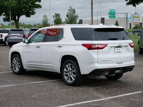 Used 2019 Chevrolet Traverse Premier AWD/4WD image 7