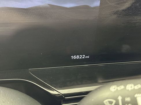 Used 2025 Genesis GV80 2.5T Standard image 15