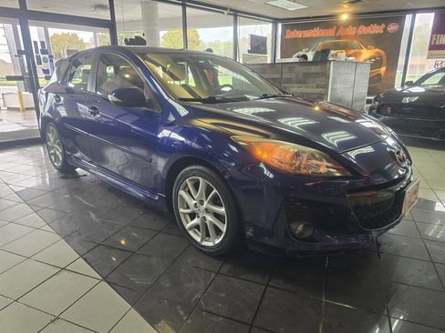 Used 2012 MAZDA MAZDA3 s Grand Touring image 3