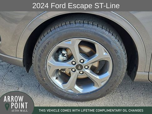 Used 2024 Ford Escape ST-Line w/ Cold Weather Package image 16