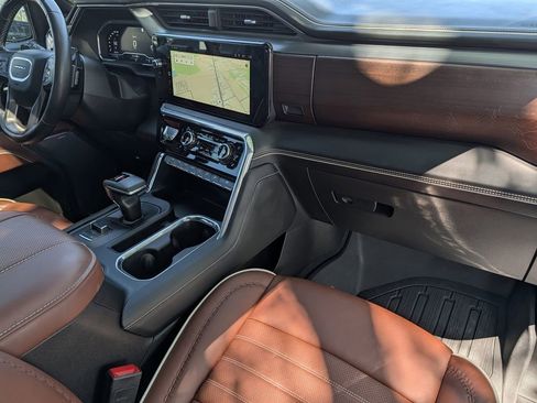 Used 2023 GMC Sierra 1500 Denali Ultimate image 37