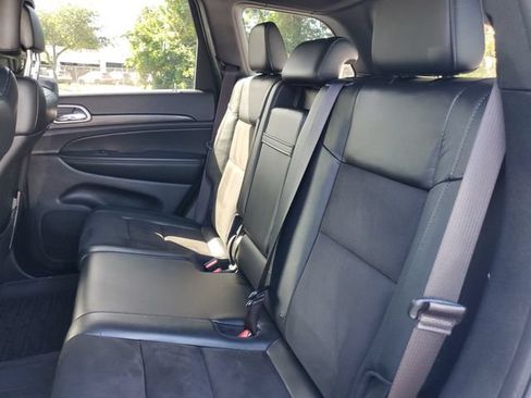 Used 2021 Jeep Grand Cherokee Laredo X RWD image 11