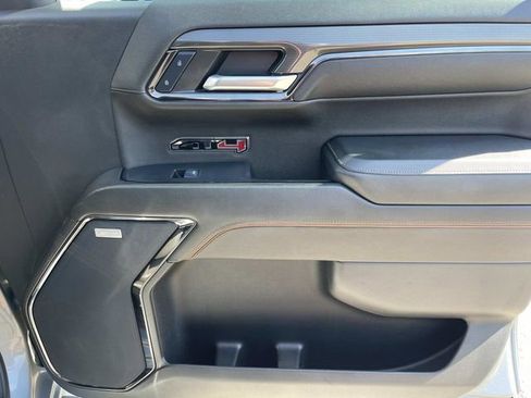 Used 2024 GMC Sierra 1500 AT4 w/ Technology Package AWD/4WD image 25