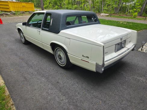 Used 1990 Cadillac De Ville Coupe FWD image 10