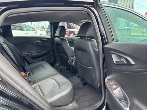 Used 2024 Chevrolet Malibu LT FWD image 12