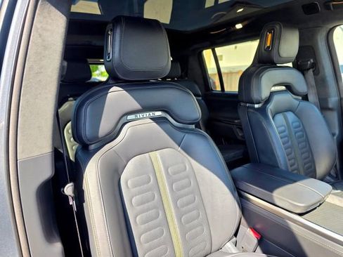 Used 2022 Rivian R1S Launch Edition AWD/4WD image 30