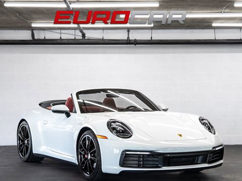 Used 2022 Porsche 911 Carrera image 9