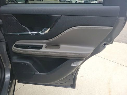 Certified 2024 Lincoln Corsair Reserve w/ Equipment Group 201A image 25