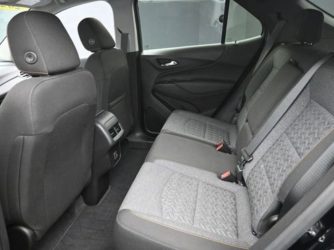 Used 2024 Chevrolet Equinox LT image 10