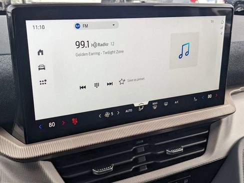 New 2026 Ford Explorer Active w/ Active Comfort Package image 25