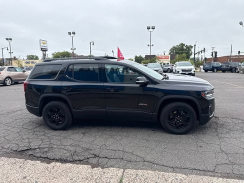 Used 2023 GMC Acadia AT4 w/ Technology Package AWD/4WD image 8