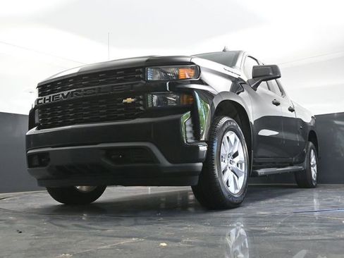 Used 2021 Chevrolet Silverado 1500 Custom RWD image 29