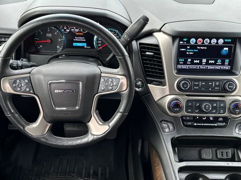 Used 2018 GMC Yukon Denali w/ Open Road Package image 14