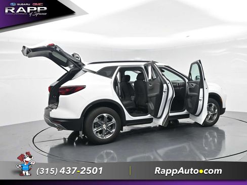 Used 2024 Chevrolet Blazer LT w/ Convenience Package AWD/4WD image 29