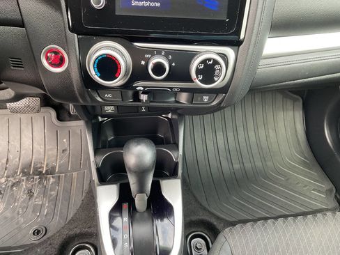 Used 2018 Honda Fit EX image 22