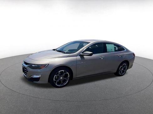 Used 2023 Chevrolet Malibu LT w/ Driver Confidence Package image 8