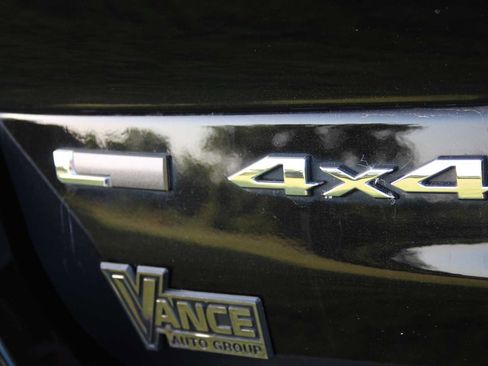 Used 2021 Jeep Grand Cherokee L Overland w/ Luxury Tech Group IV AWD/4WD image 11