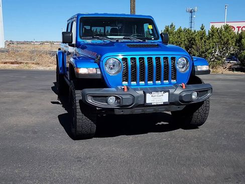 Used 2023 Jeep Gladiator Mojave w/ Cold Weather Group image 4