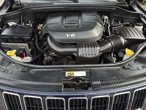 Used 2014 Jeep Grand Cherokee Limited AWD/4WD image 23