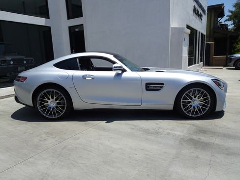 Used 2020 Mercedes-Benz AMG GT Coupe image 8
