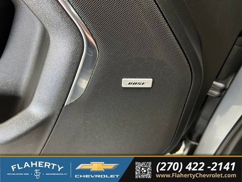 Used 2026 Chevrolet Suburban LT w/ Comfort Package AWD/4WD image 24