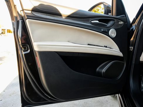 Used 2020 Alfa Romeo Stelvio Quadrifoglio w/ Nero Edizone Quadrifoglio image 48