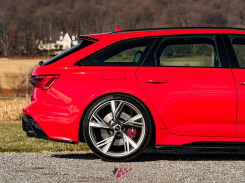 Used 2021 Audi RS 6 4.0 TFSI quattro image 9