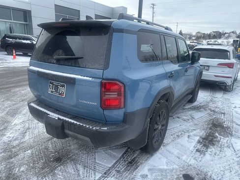 Used 2025 Toyota Land Cruiser image 12