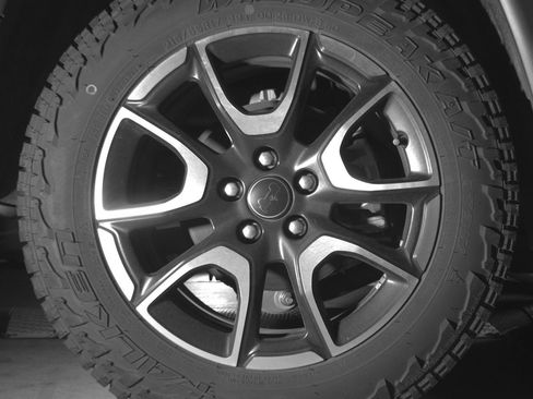 Used 2025 Jeep Compass Trailhawk AWD/4WD image 15