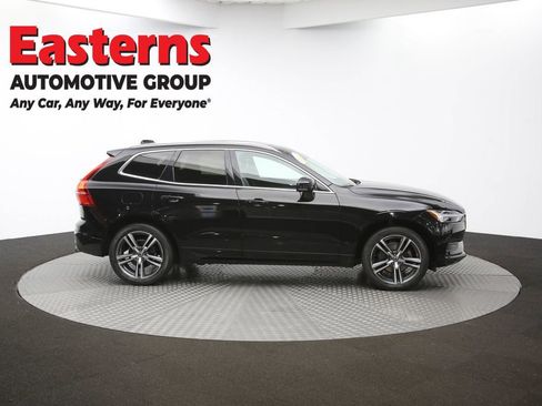 Used 2019 Volvo XC60 T5 Momentum w/ Multimedia Package image 47