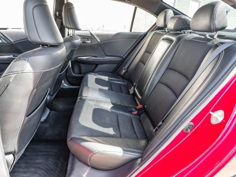 Used 2016 Honda Accord Sport image 48