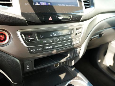 Used 2016 Honda Pilot EX-L image 28