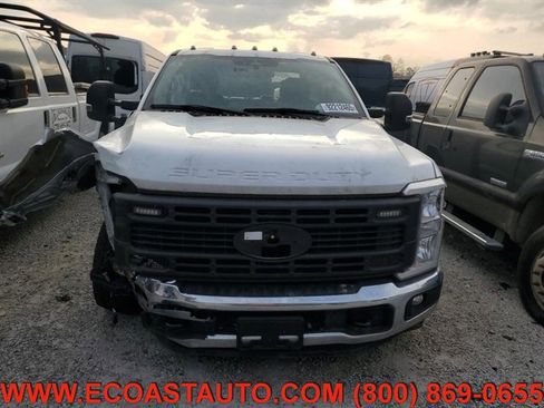 Used 2023 Ford F250 XL w/ XL Chrome Package image 5