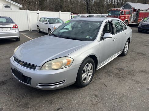 Used 2010 Chevrolet Impala LS image 3