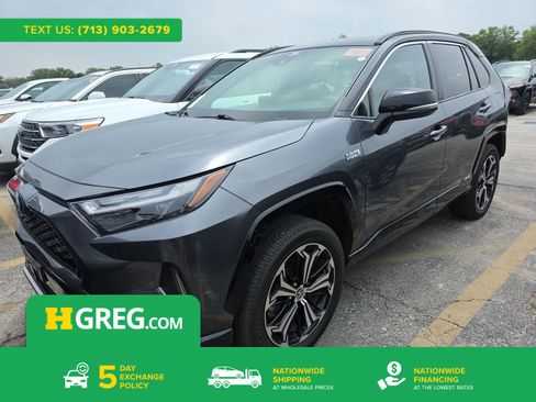 Used 2024 Toyota RAV4 XSE AWD/4WD image 1