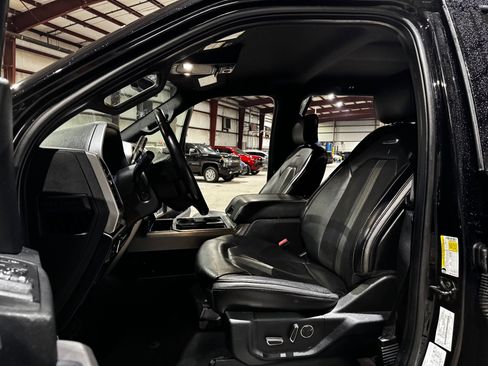 Used 2020 Ford F350 Platinum w/ Tremor Off-Road Package image 15