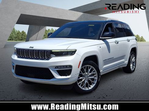 Used 2022 Jeep Grand Cherokee Summit w/ Advanced Protech Group IV AWD/4WD image 1