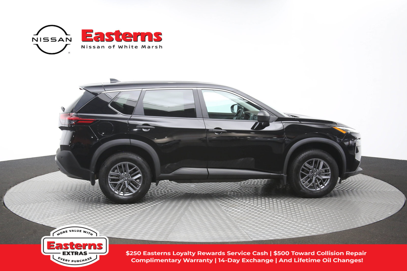 Used 2023 Nissan Rogue S AWD/4WD image 44