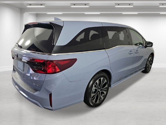 New 2027 Honda Odyssey Elite image 3