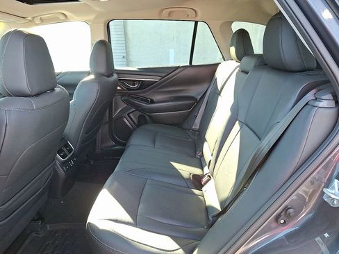 Used 2023 Subaru Outback Limited image 14