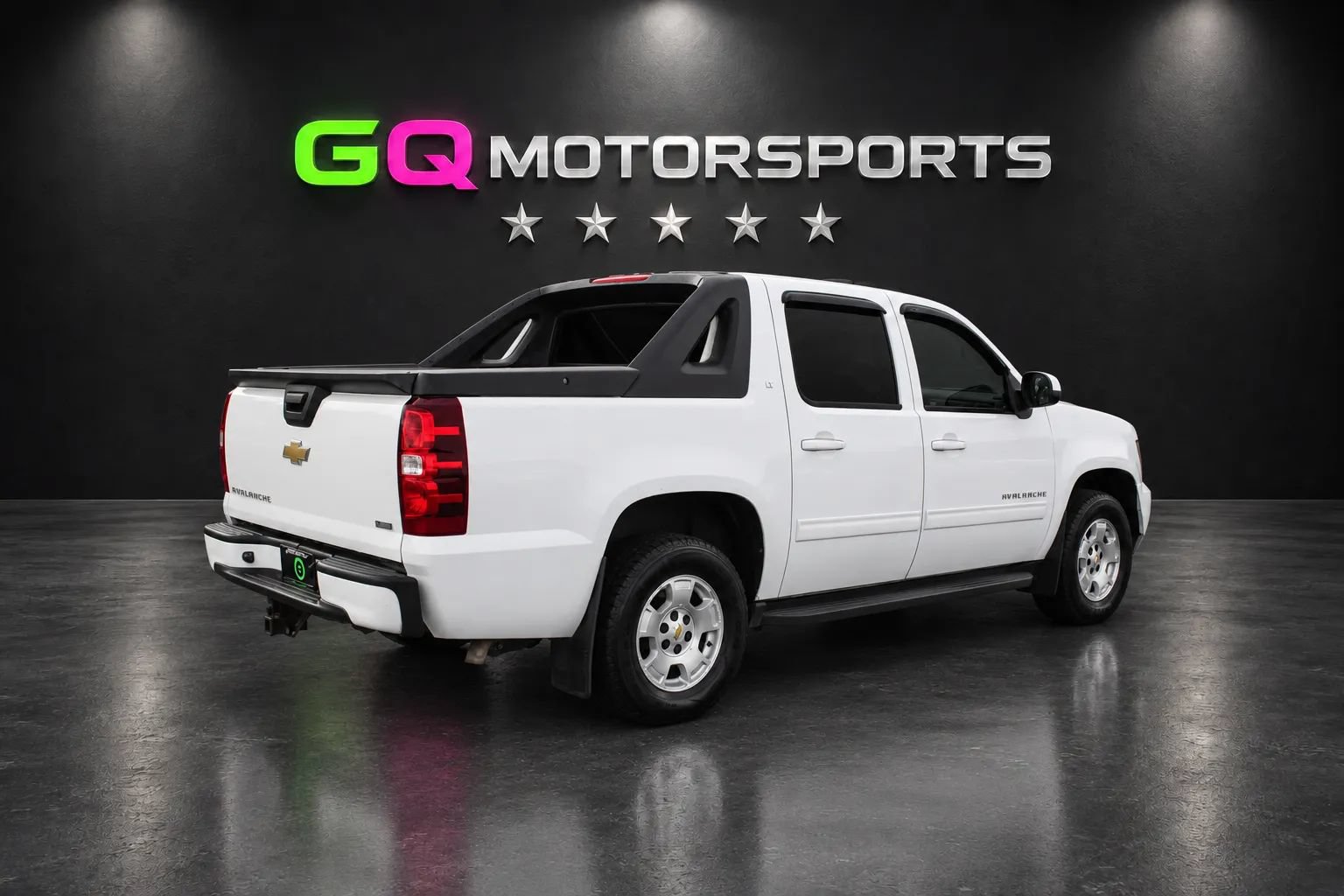 Used 2011 Chevrolet Avalanche LT AWD/4WD image 8