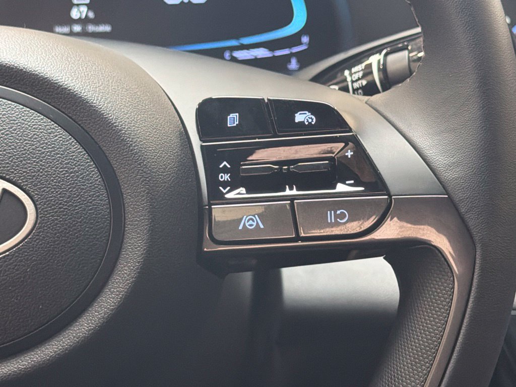 New 2026 Hyundai Elantra SEL Sport FWD image 20