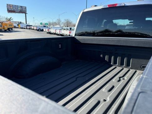 Used 2024 Ford F250 XLT image 6