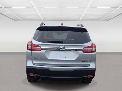 Certified 2022 Subaru Ascent Touring AWD/4WD image 4