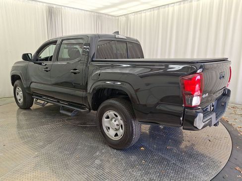 Certified 2022 Toyota Tacoma SR image 22