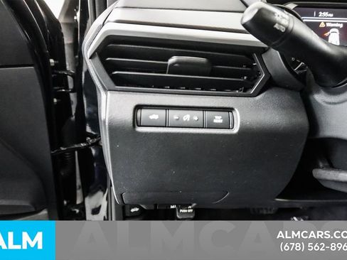 Used 2025 Nissan Altima 2.5 SR image 31