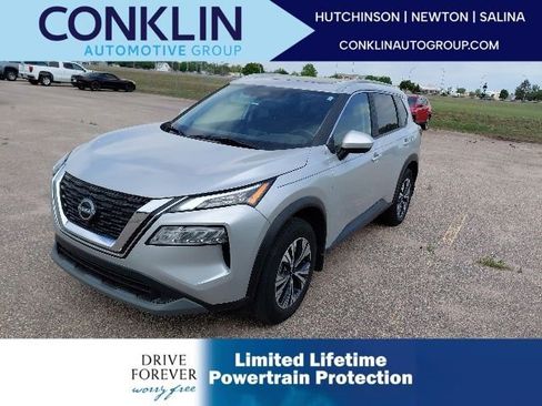 Used 2023 Nissan Rogue SV w/ SV Premium B Package AWD/4WD image 1
