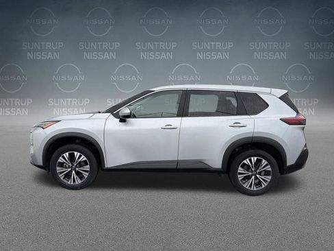 Used 2023 Nissan Rogue SV image 20